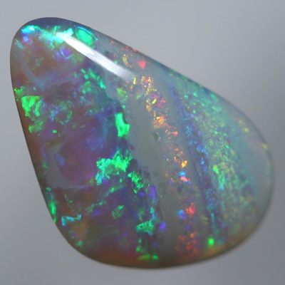 SOLID SEMI BLACK OPAL Crisp and bright green colours